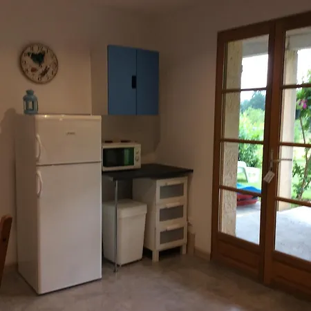 Les Jonquilles דום