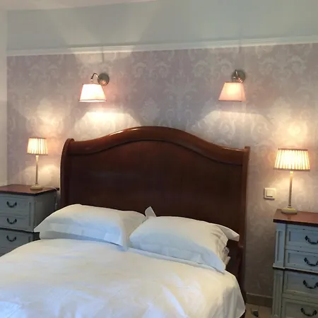 Les Jonquilles Domme