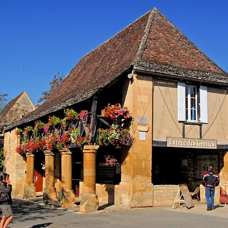 Les Jonquilles Bed & Breakfast Domme