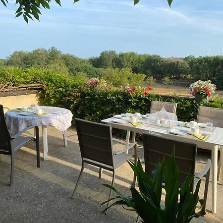 Frühstückspension Les Jonquilles Domme