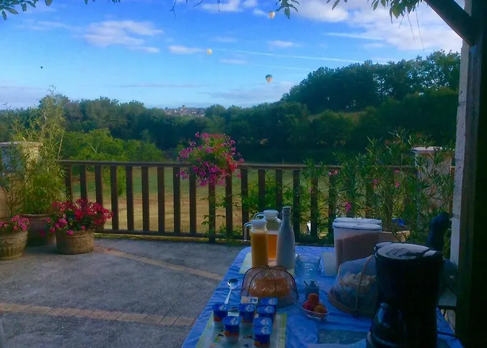 Bed & Breakfast Les Jonquilles 4*